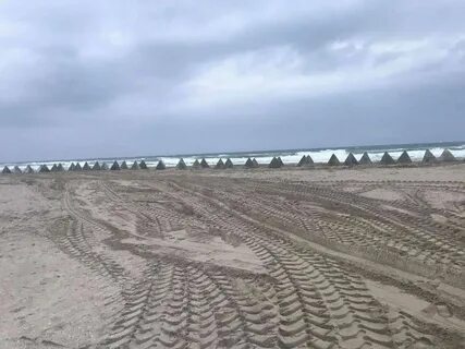 Береговые укрепления на море