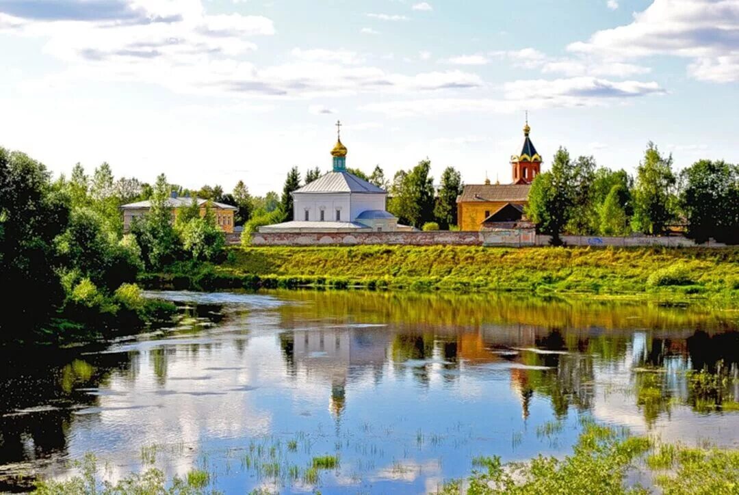 Сайт боровичи новгородский область. Свято-духов монастырь Боровичи. Городское поселение город Боровичи. Боровичи Новгородская область. Боровичи Новгородская область монастырь.