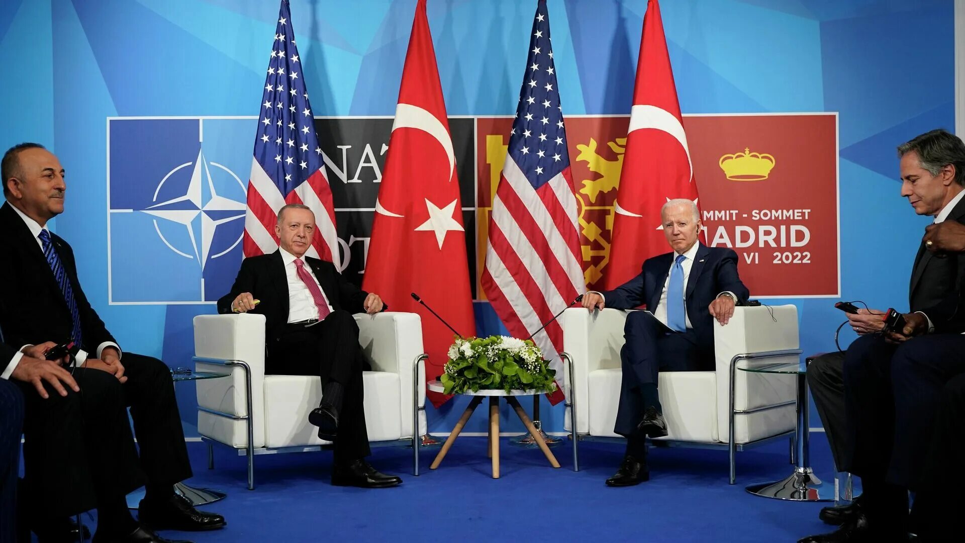 Саммит НАТО В Мадриде 2022. Мадридский саммит НАТО. Эрдоган и Байден. Саммит НАТО В Мадриде. Нато единый