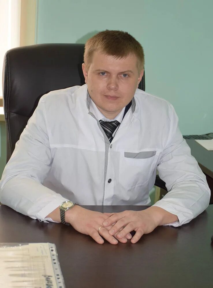 Сменился главный врач. Сменился главный врач. Главврач районной больницы бузулук. Сменился главный врач. Сменился главный врач.