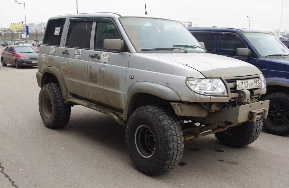 Какие диски поставить на уаз. 33 12.5 r16 уаз патриот. 33 колеса 16 уаз патриот. диски -40 на уаз патриот. уаз патриот 315*75*15.