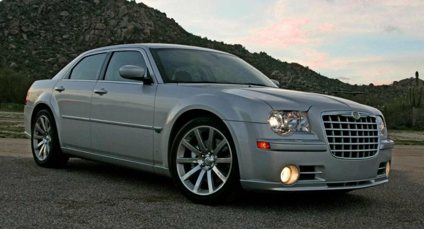 Крайслер 300c srt8. Chrysler 300c srt8 2008. Chrysler 300 srt-8. Chrysler 300c srt8 LX.