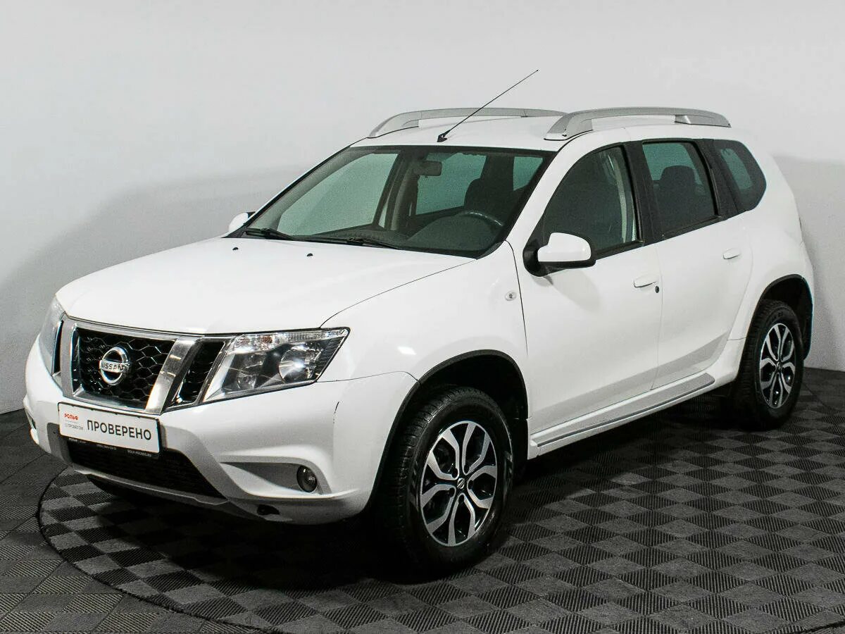 Купить ниссан террано цена. Nissan Terrano. Nissan Terrano 2015 белый. Nissan Terrano 3. Ниссан Террано 2015 белый.