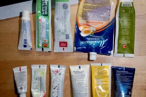 Белая полоска на зубной пасте