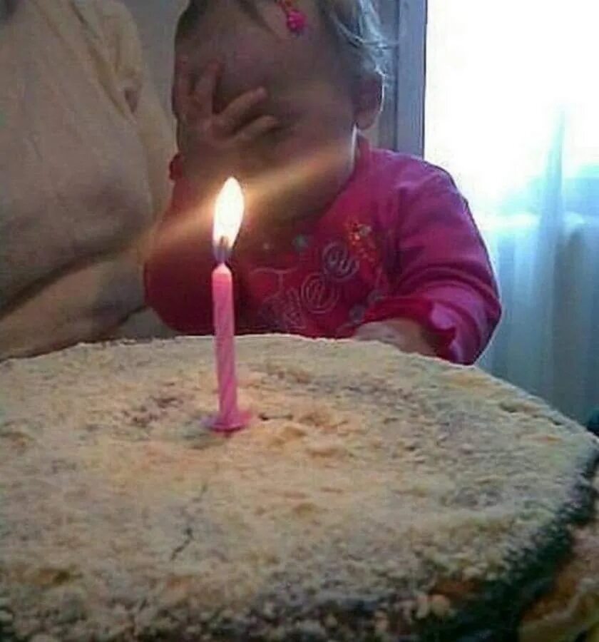 На год стала старше день рождения. С днем рождения демотиватор. Мой день рождения приколы. Смешные фото с днем рождения. Статус про день рождения.