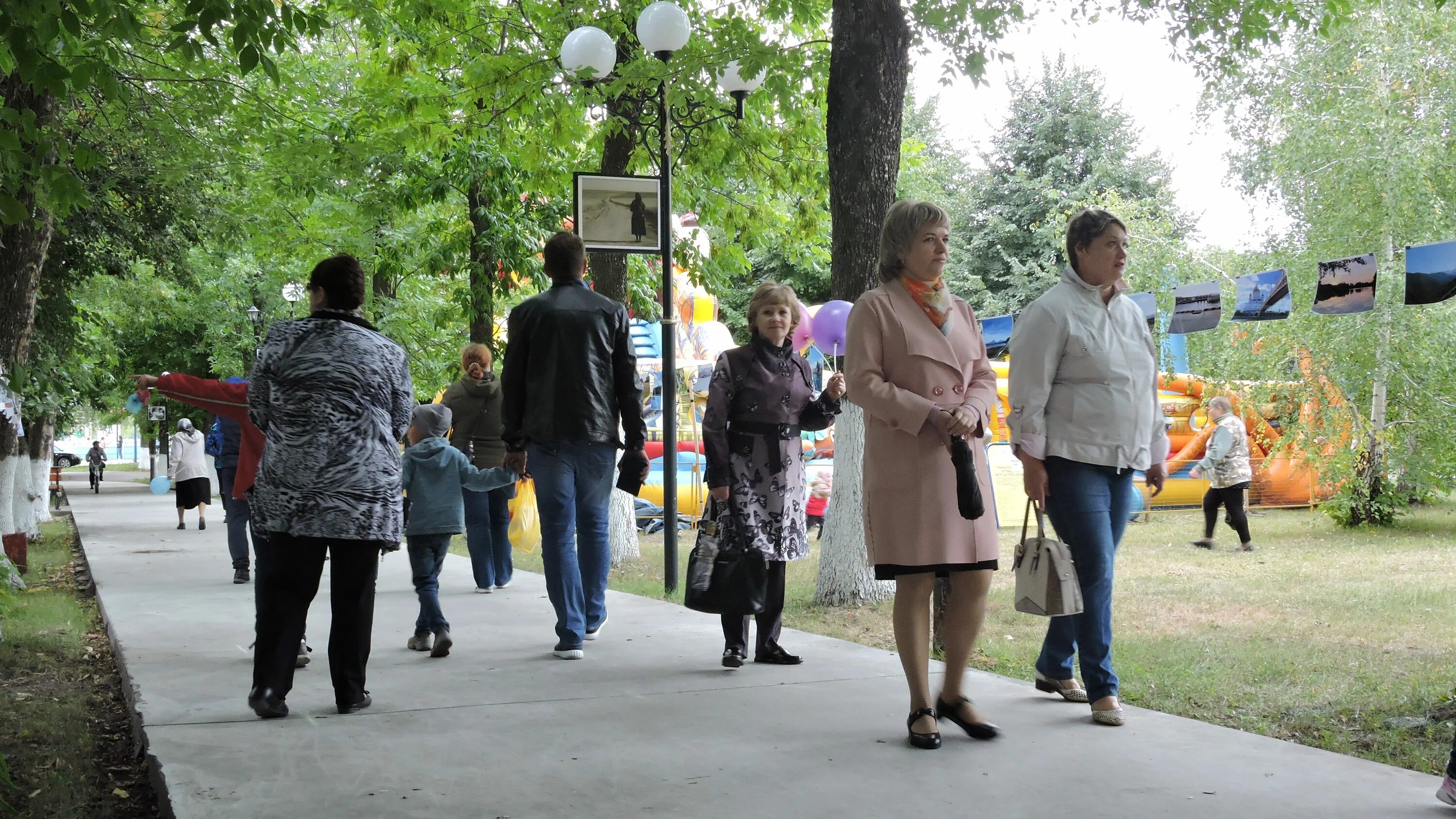 День поселка лев толстой. П лев толстой липецкая область школа. День поселка лев толстой. Школа лев толстой липецкая область. День поселка лев толстой.