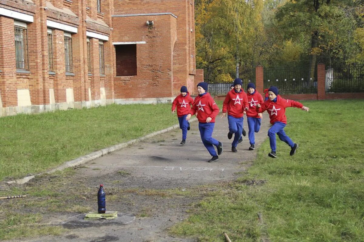 Село Сергиевка 1 сентября 2013. Слёт юных патритов Калининский. Овчинников Сергиевка Оренбург. Мы из Сергиевки.