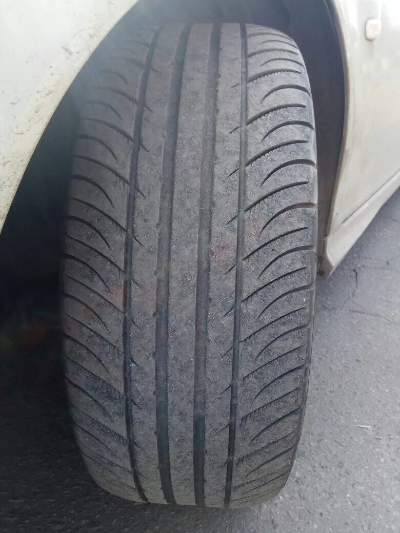 Kumho ecsta 225 45 r17. Карсен резина 225 45 17. Ли РАН скрины Кумхо. Кумхо РАН фото.