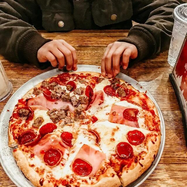 I don t like pizza. Food i like and don't like. I don t like pizza. Like don't like упражнения. Do you like broccoli flashcards.