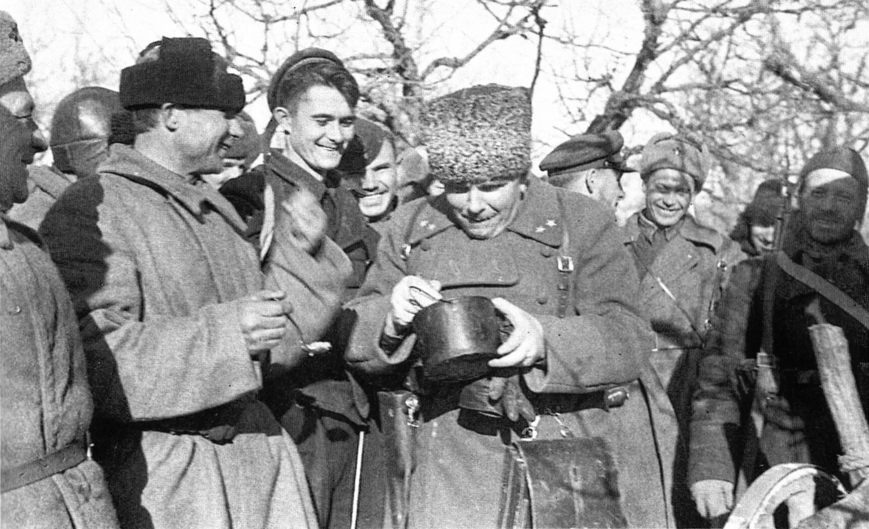 Помощь в великую отечественную войну