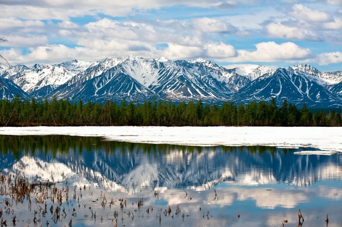 верхоянские горы кисилях. горы севера якутии. горы кисиляхи якутия. республика саха горы. кисилях якутия.