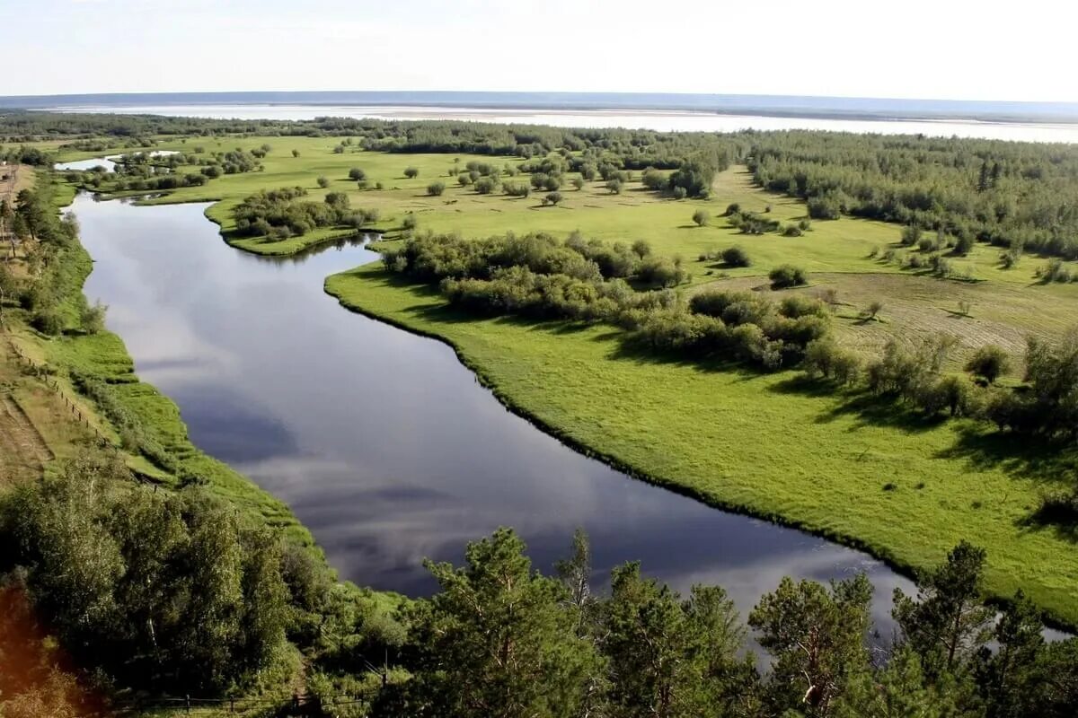 Река Кубань равнинная. Прикубанская равнина река Кубань. Исток реки ея Краснодарский край. Реки Азово Кубанской равнины. Река ея рассказ