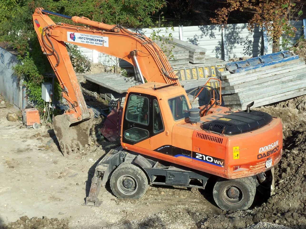 экскаватор doosan solar 210w-v. экскаватор solar 210w-v. экскаватор doosan solar 210w-v. экскаватор дусан 210 колесный. Doosan daewoo solar 210w-v.