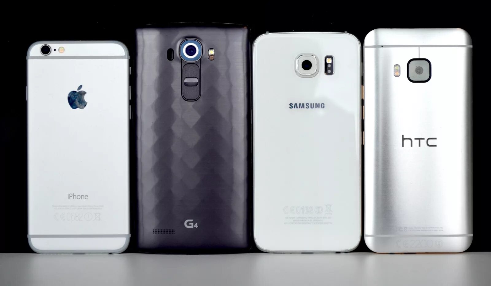 Телефон айфон lg. HTC LG g4. Apple LG Samsung. HTC LG. LG iphone.