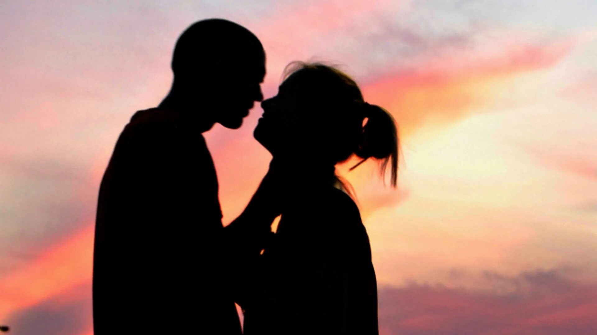 Романтичные отношения между мужчиной и женщиной. Счастливые отношения. Мужчина и женщина любовь. Любовь в отношениях между мужчиной и женщиной.