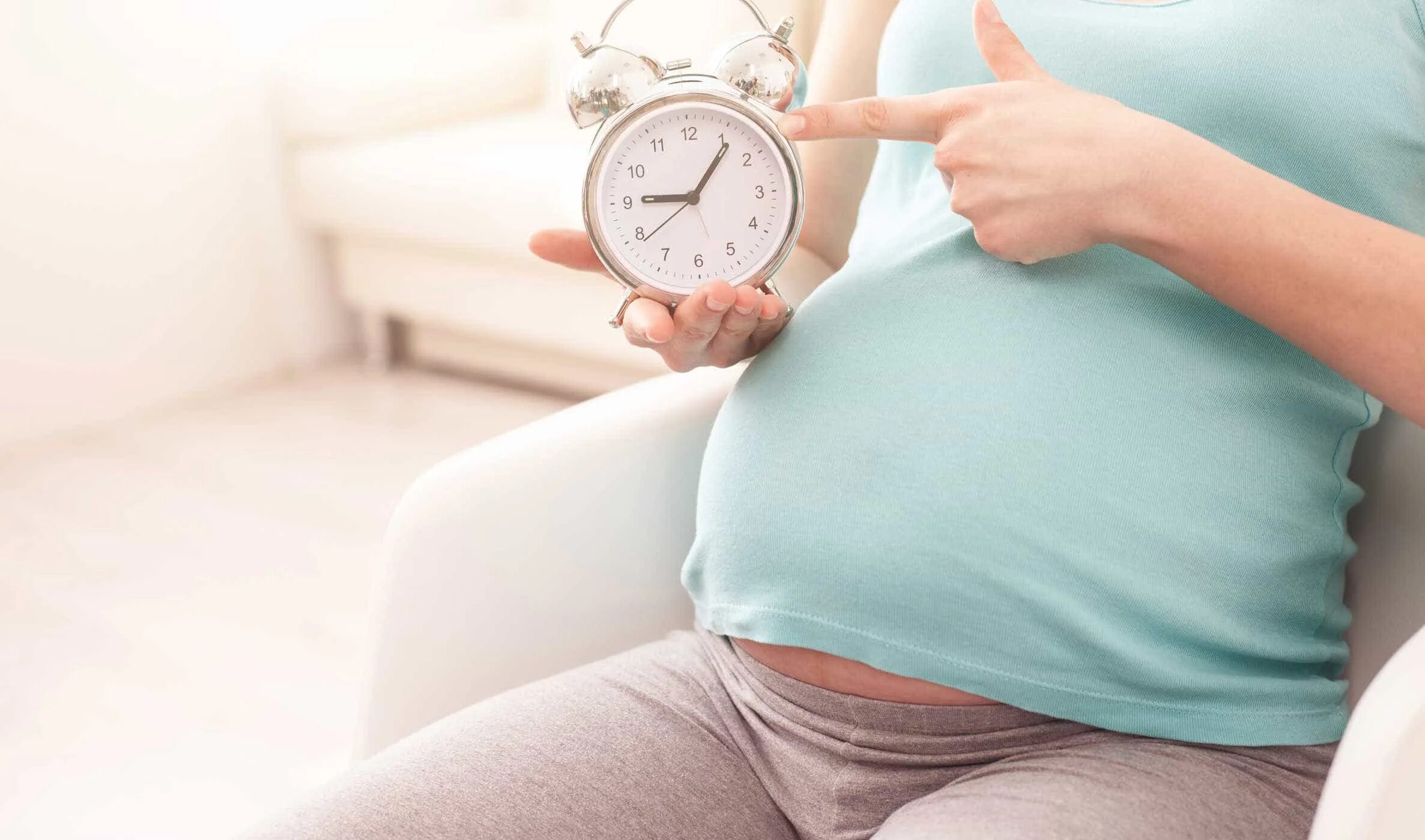 Беременность после 32. Переношенная беременность. Схватки у беременных. Фотосессия перед родами.