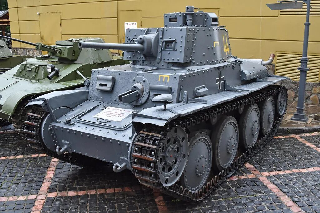 Pz kpfw t. Panzer 38 t. PZKPFW 38(T). PZ 38 T. Танк PZ 38 T.