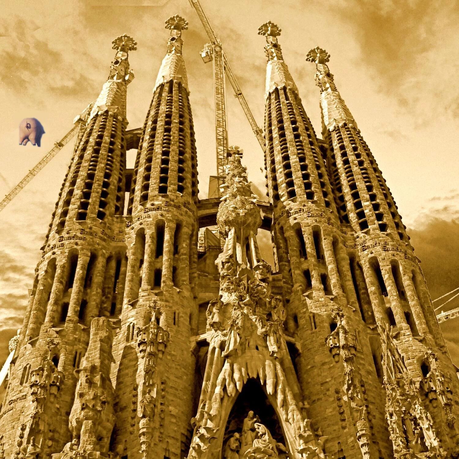 Саграда 25. Собор саграда фамилия. Собор гауди в барселоне. Саграда 25. Собор ла саграда фамилиа, 1883—1926, барселона.