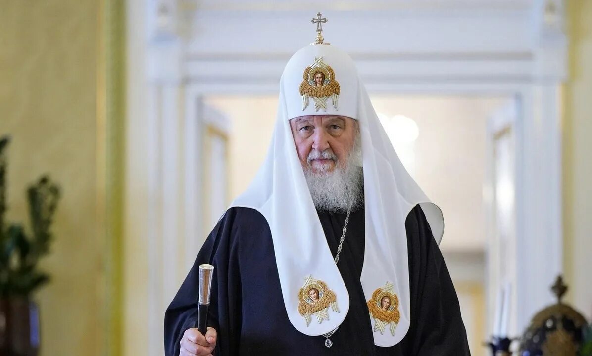 Патриарх Кирилл поздравил губернатора Смоленской области с избранием на пост - K