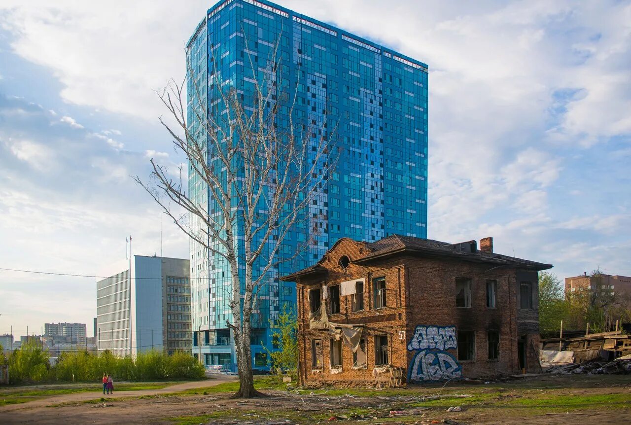 Контрасты новосибирска. Новосибирск город контрастов. Контраст новосибирск. Красноярск реальные фото без фотошопа. Контрасты новосибирска.