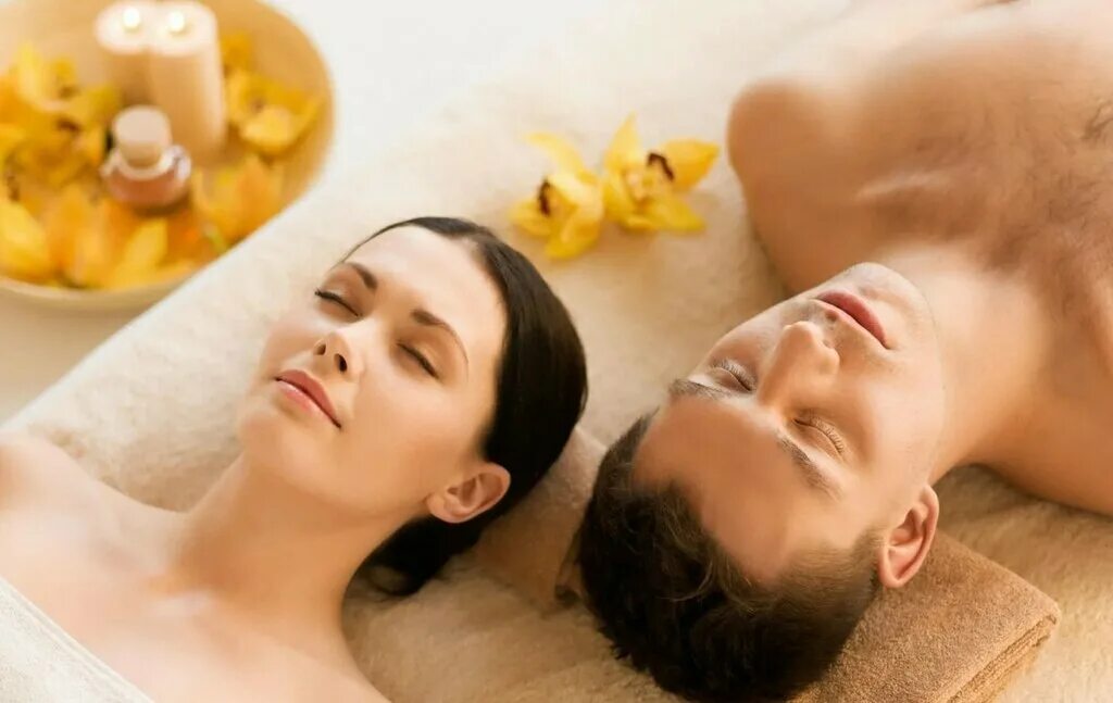 Massage magic. Spa для двоих. Spa для мужчин. Спа пакеты на двоих. Балийский Арома массаж.