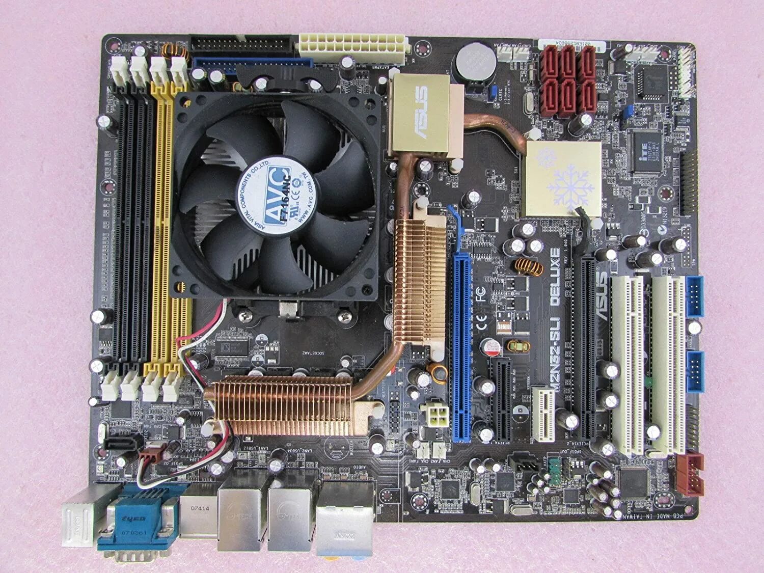 Asus windows 7 32. Asus m2n32 deluxe. asus m2n32-sli deluxe. asus m2n rev 1.02g. материнская плата asus m2n32-sli deluxe.