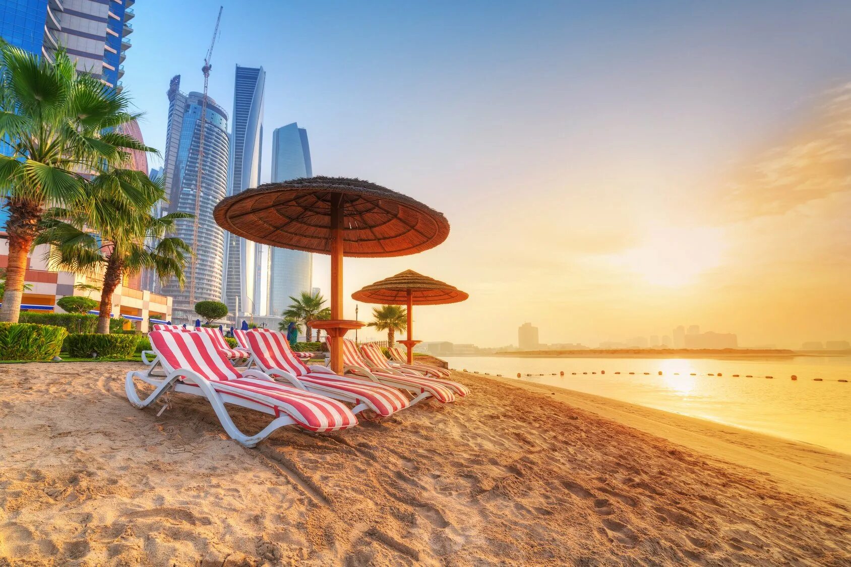 Пляжи арабских эмиратов. Пляж Сансет Дубай. Абу Даби пляжи. ОАЭ Абу Даби пляжи. Арабские эмираты Шарджа пляжи.