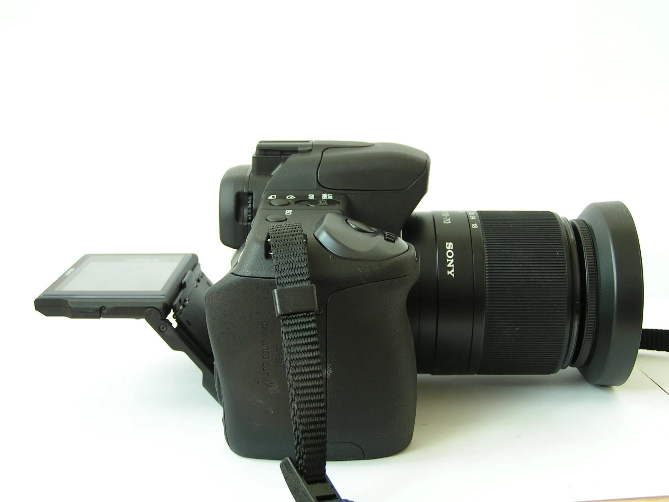 Sony alpha 350. Фотоаппарат сони альфа 350. Sony 350. Sony a350. Sony 350.