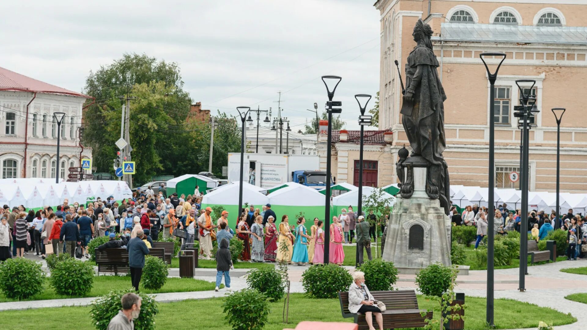 Ирбитские герои советского союза. П. Памятники артемовский свердловской области. Артемовский екатеринбург. Крутихинское.