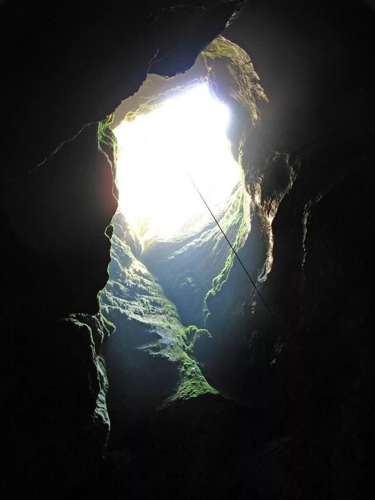 Пещера эса