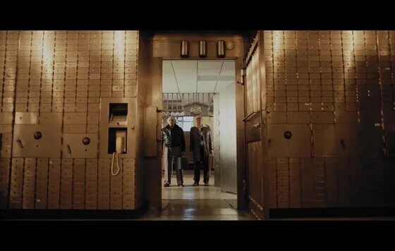 Эдди ограбление на бейкер стрит. План ограбить банк. Сделали виртуальную стену чтоб ограбить. Сделали виртуальную стену чтоб ограбить. Ограбление банка.