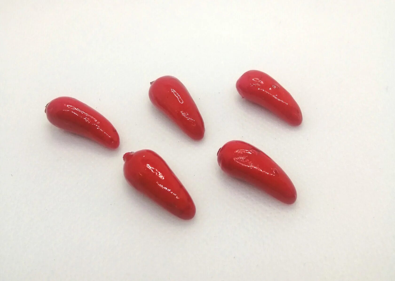 Перец румяные щечки. Перчик разбор. Перец горький астраханский. Перец карась. Сладкий перец из болгарии.