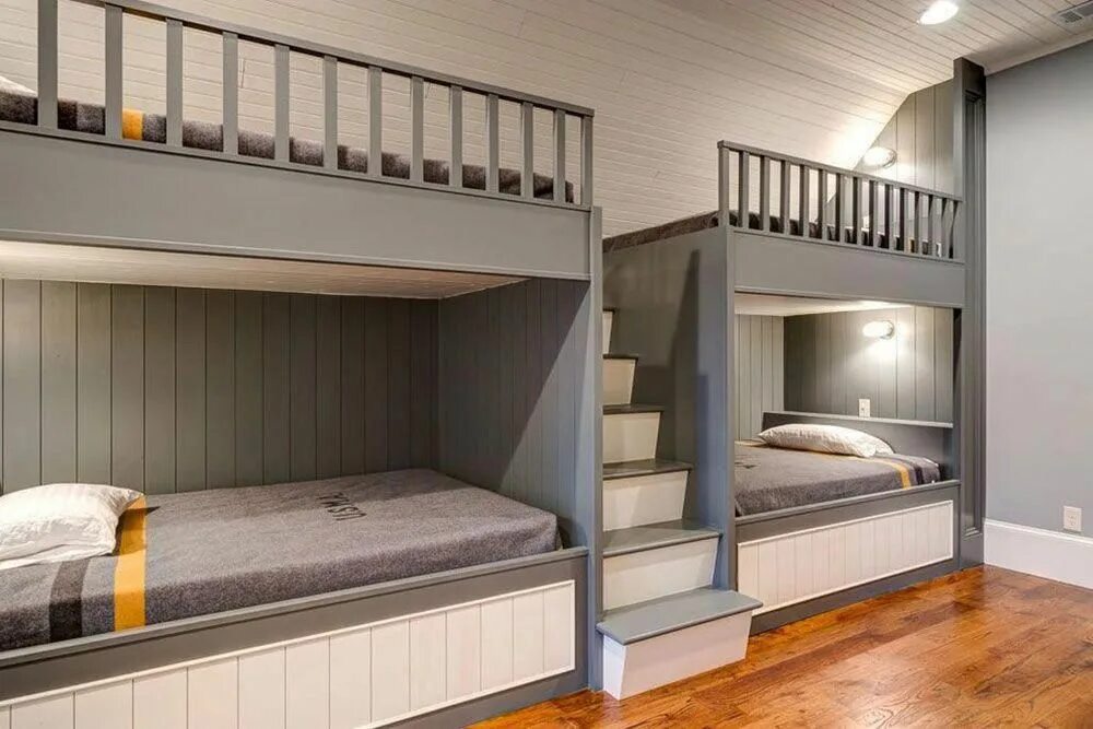 Разрешено ли использование двухъярусных кроватей ответ. Кровать двухъярусная. Четерёхэтажная кровать. Двухуровневая кровать. 2х этажная кровать.