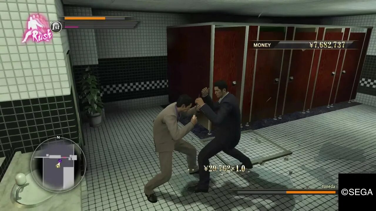 Yakuza 0 драки. Yakuza 0 Fighting Styles. Yakuza 0 Brawler. Yakuza bathhouse Fight. Туалет fight 0