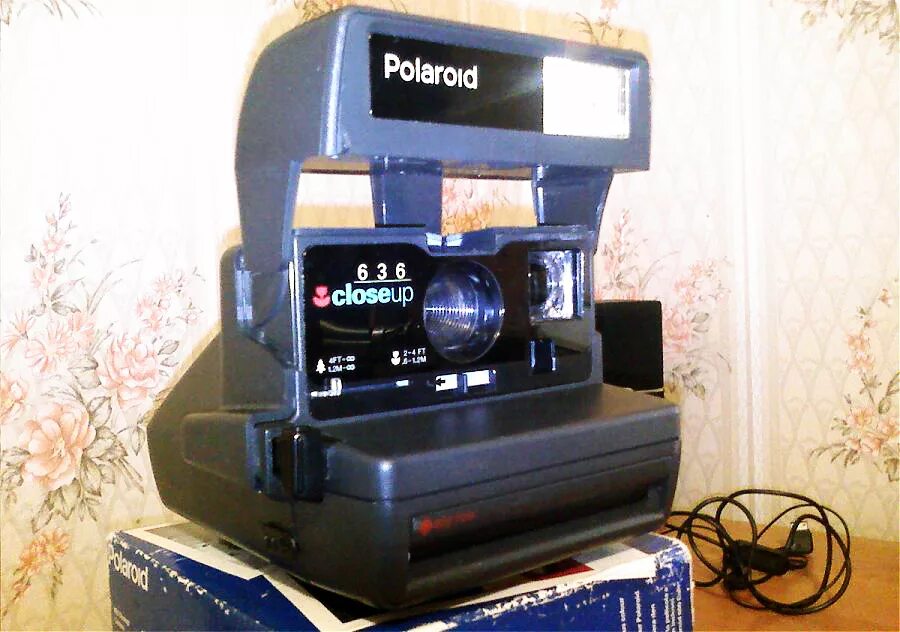 Как пользоваться полароидом 636. Полароид клоуз ап 636. Как пользоваться полароидом 636. Polaroid 636 talking camera. Фотоаппарат polaroid 636 кассеты.