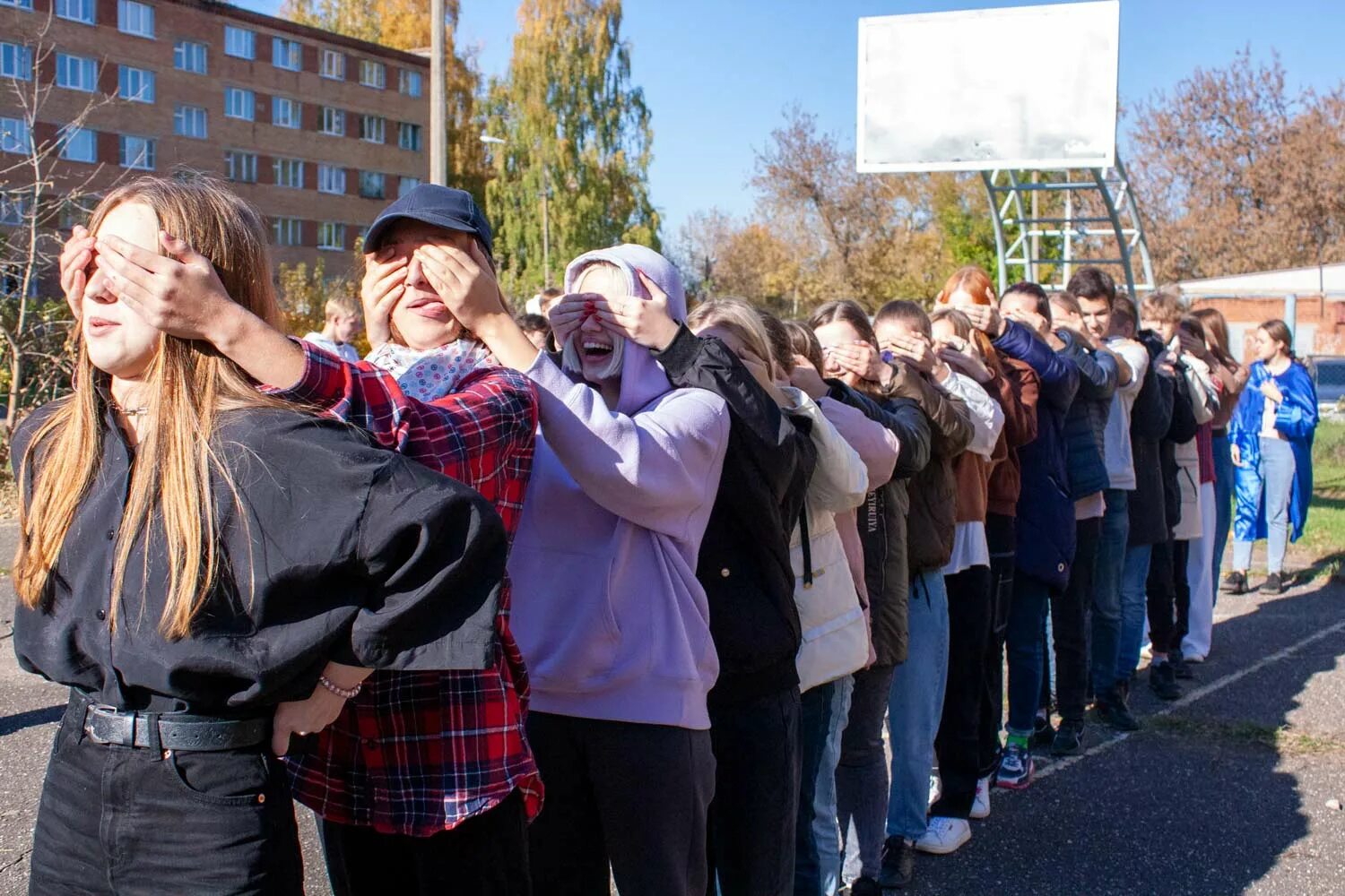 Дмитровском институте непрерывного образования. Дмитровский институт непрерывного образования, Дмитров. Дино Дмитров колледж. Институт Дино в Дмитрове. Посвящение в студенты.