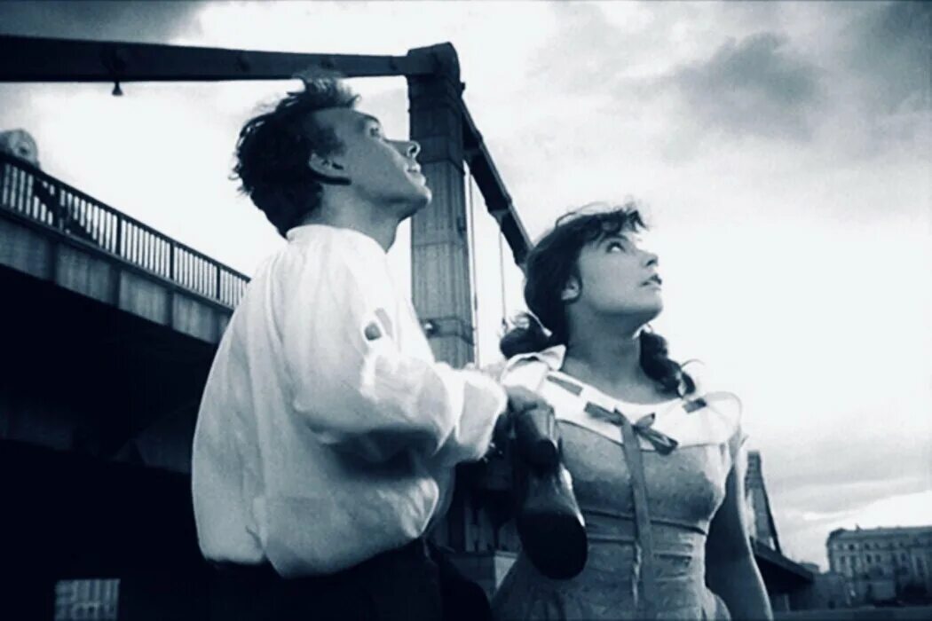 «летят журавли» (режиссёр михаил калатозов, 1957 г. Летят журавли звукооператор. Михаил калатозов летят журавли 1957г фильм. "летят журавли" (михаил калатозов, 1957). Летят журавли звукооператор.