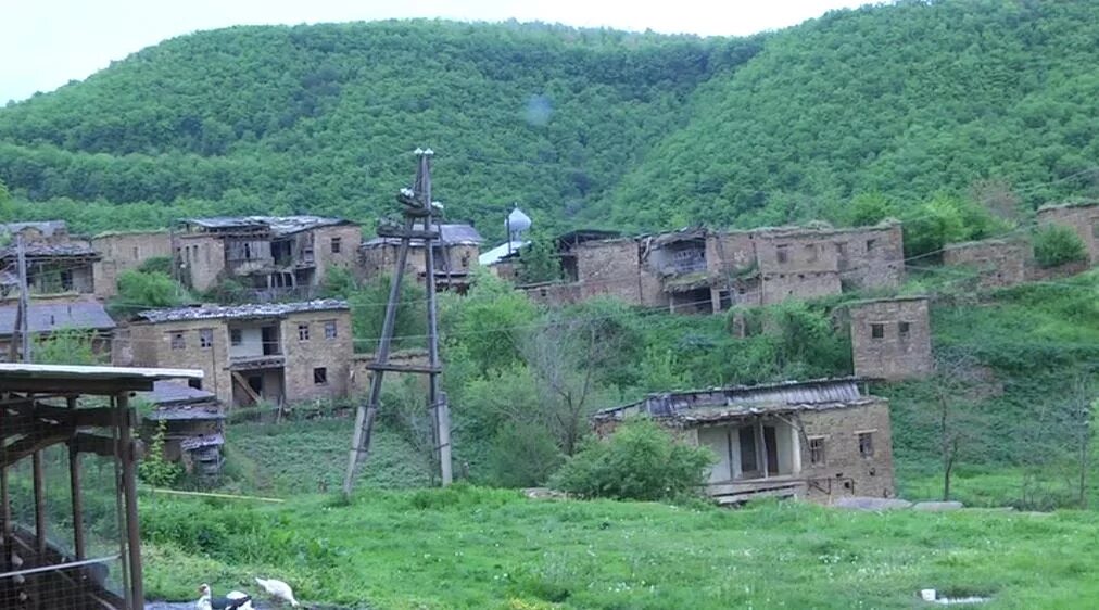 Погода в ичине. С Хпюк Сулейман Стальский. Село Касумкент Сулейман Стальский район. Дороги села Хпюк Сулейман-Стальского района. Дагестан село Касумкент.