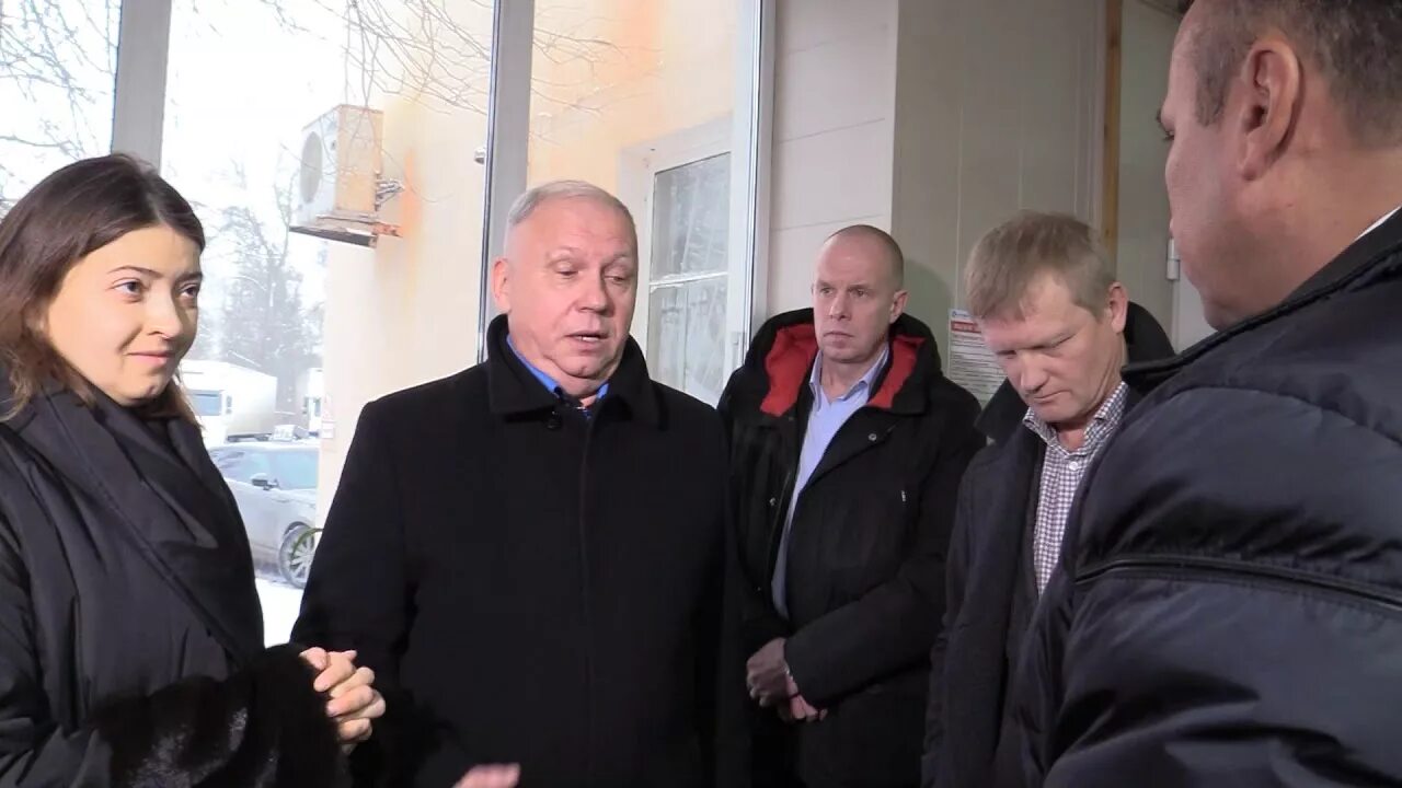 Директор стеклозавода. Директор стеклозавода. Губернатор г. Директор стеклозавода. Директора стеклозавода неман.