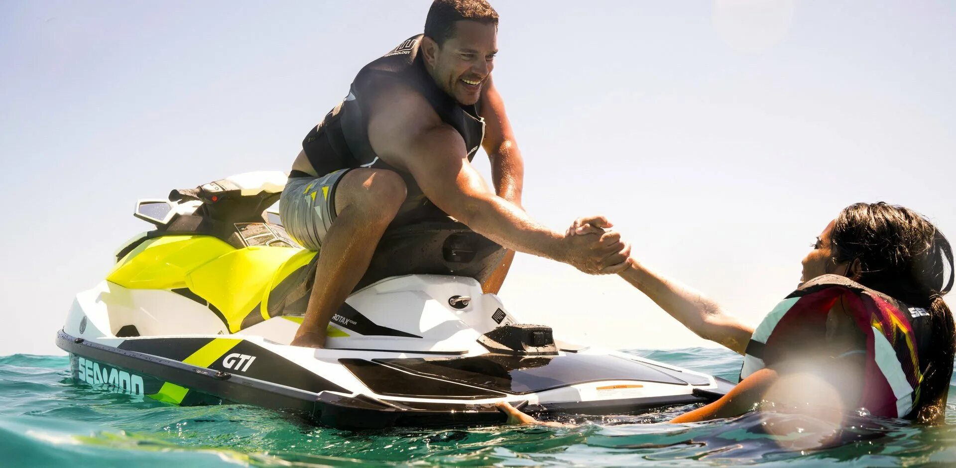 Гидроцикл развлечение. Гидроцикл БРП 2023. Sea Doo Jet Ski 2022. Гидроциклы Sea-Doo 2022. Гидроцикл Сейду.