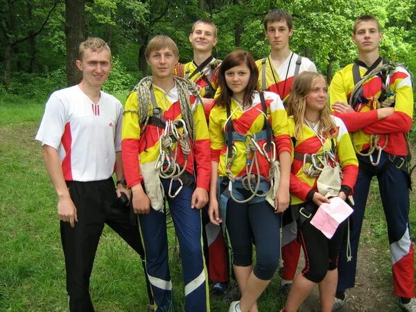 летний спортивный фестиваль. дети в походе. поход на усьвинские столбы. детские туристические клубы. туристический кружок.