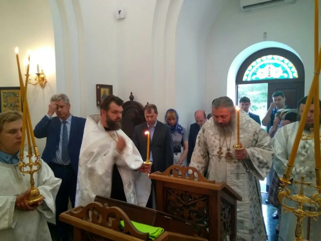 храм дмитрия донского в северном бутово. храм дмитрия донского в медведково. князя димитрия донского в бутово. москвы. гимназия при храме дмитрия донского в северном бутово отзывы.