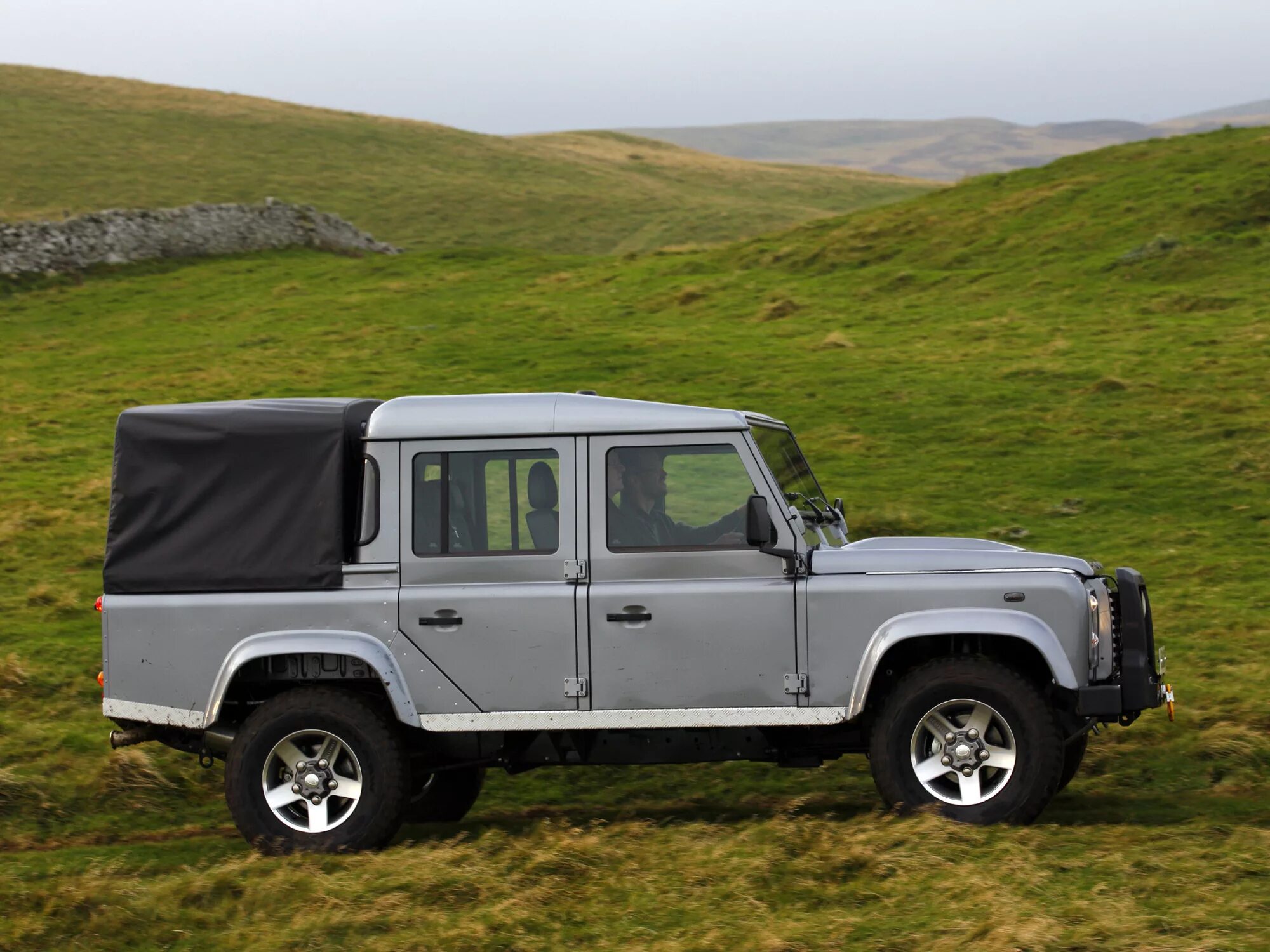 Ленд Ровер Дефендер 110. Land Rover Defender 110 Double Cab Pickup. Land Rover Defender 110 pick up. Land Rover Defender 110 Double Cab Pickup 2016. Defender com