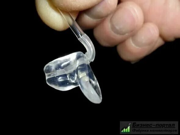 Индивидуальный ушной вкладыш для слухового аппарата. Аксессуары для слуховых аппаратов phonak. Вкладыши для слуховых аппаратов. Вкладыши для слуховых аппаратов слепок. Термософт ушной вкладыш.