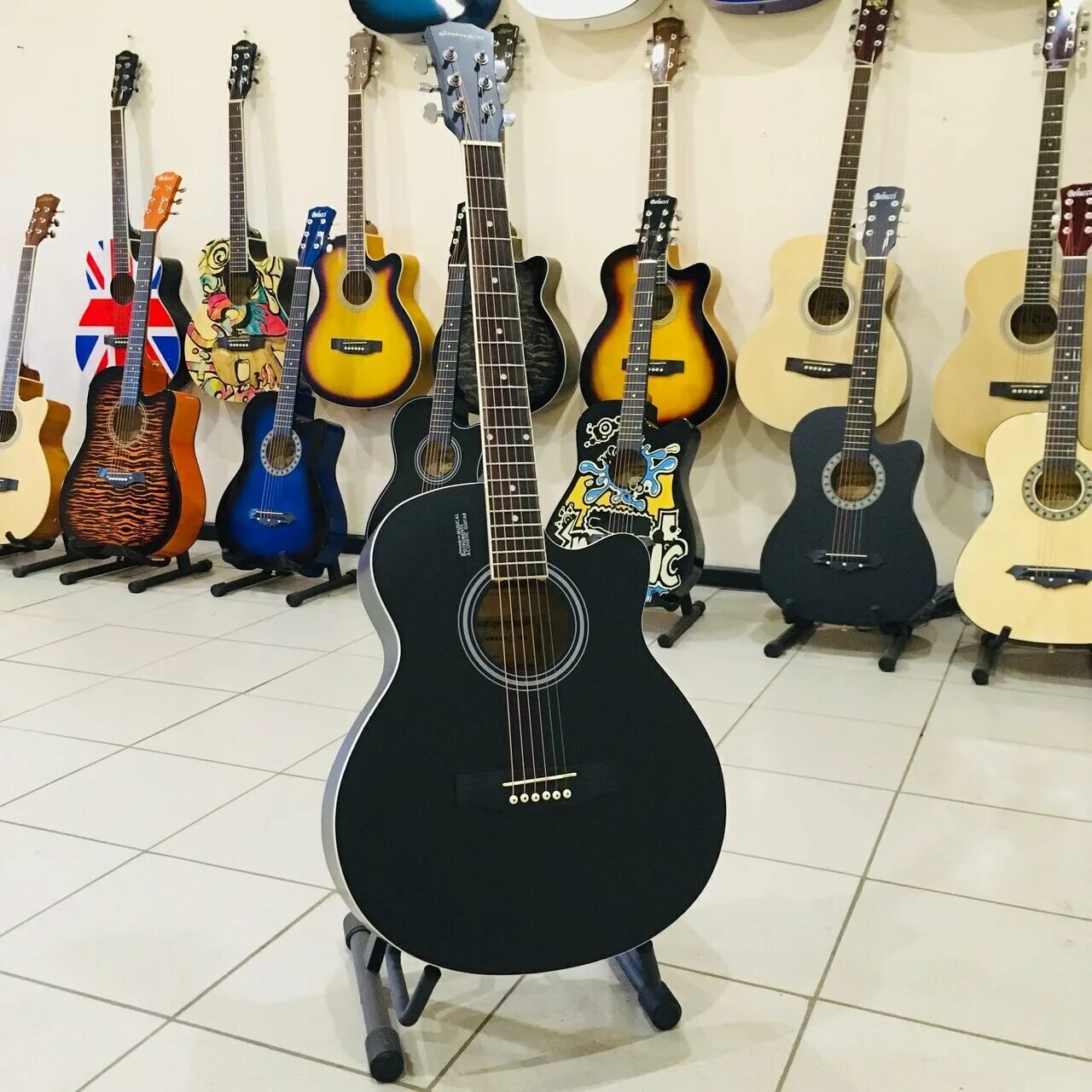 Music из californiy. калифорния мьюзик киров. калифорния музыкальный магазин киров. калифорния мьюзик киров. Music camp группа.