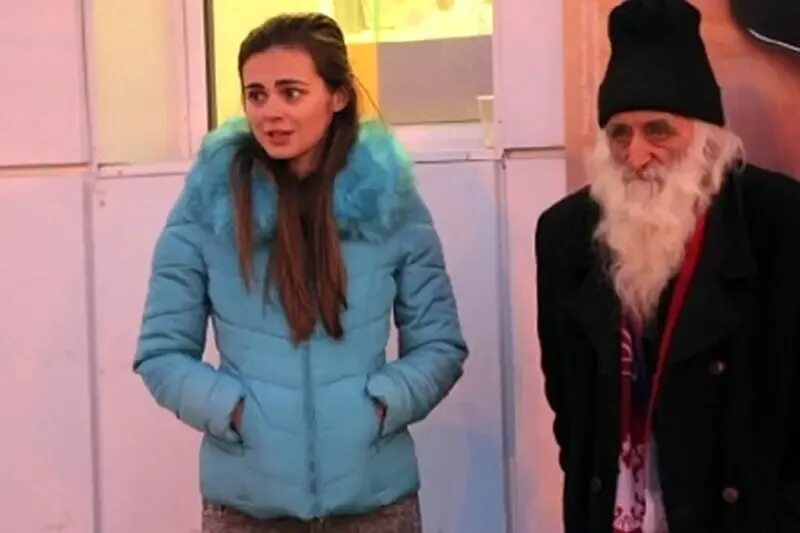 Армянски миллион миллион. Миллион алых роз. Миллион алых роз армянская. Миллион миллион алых роз. Пиросмани миллион алых роз.