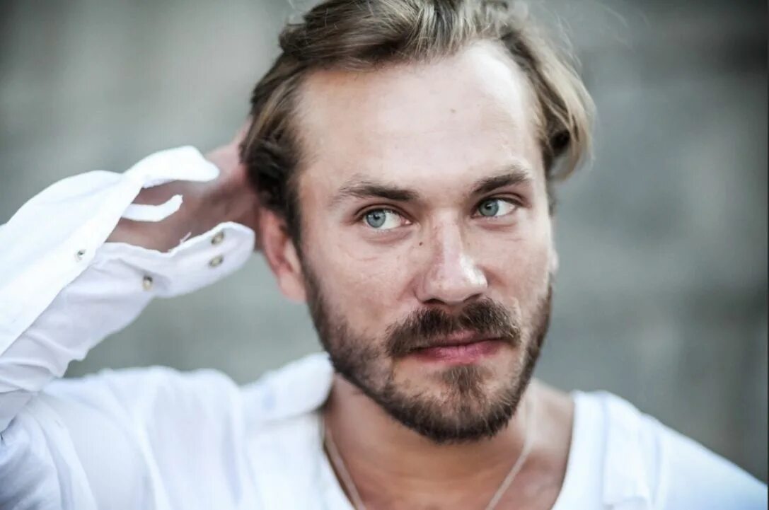 главные роли горбатова