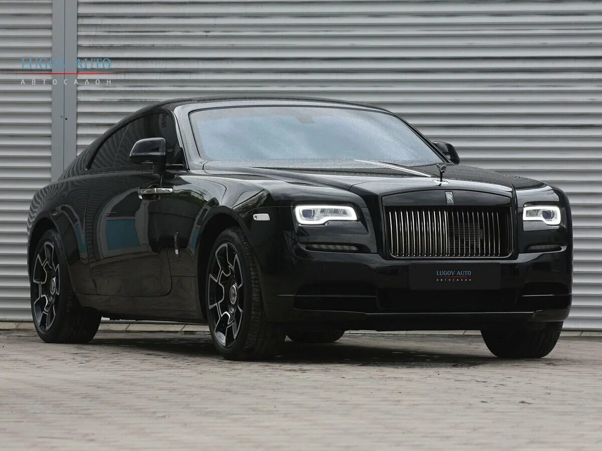 Rolls royce badge. Rolls Royce Wraith 2021 Black. Rolls Royce Wraith Black badge. Роллс Ройс Wraith Black badge. Роллс Ройс Wraith Black badge 2020.