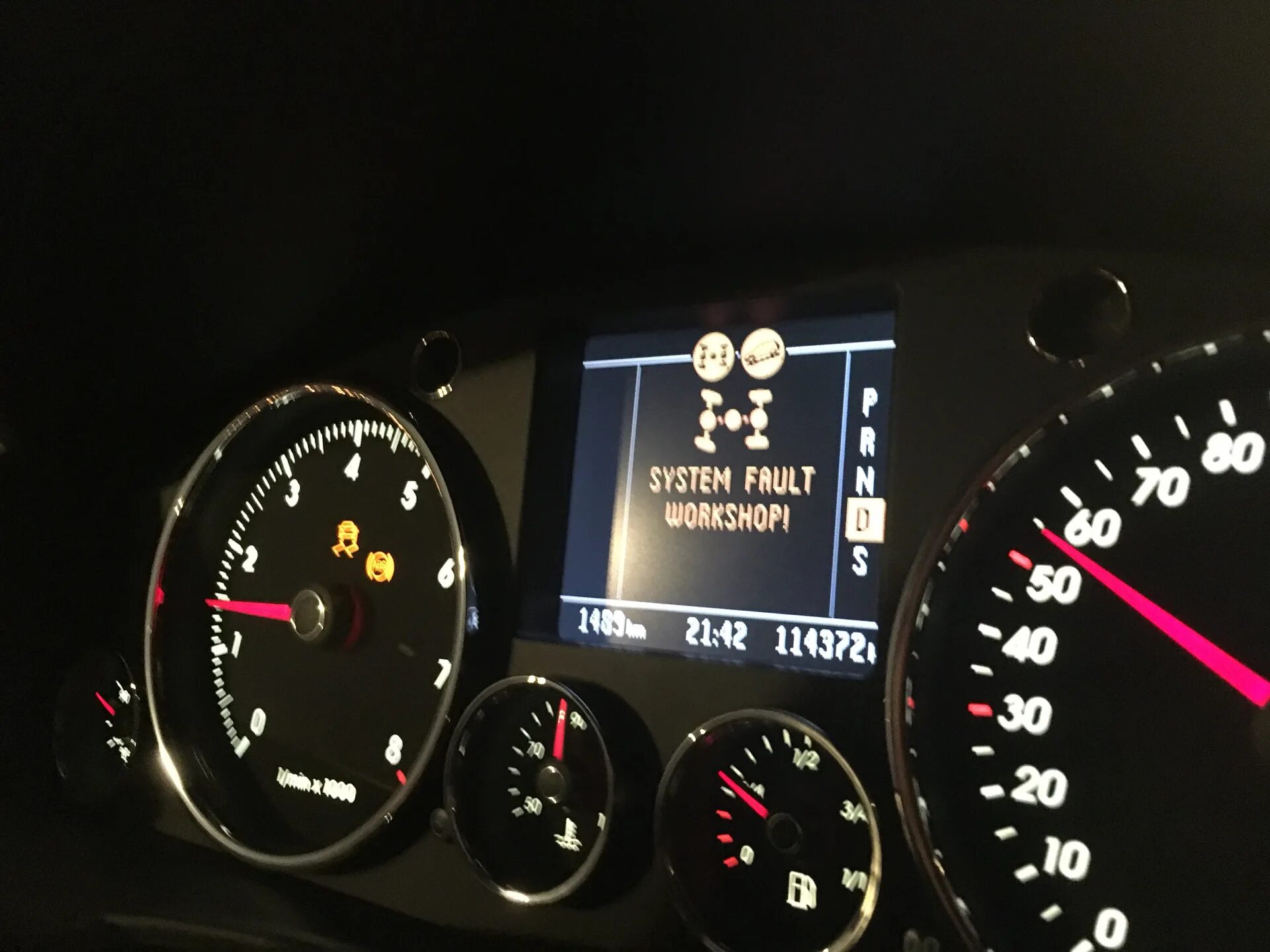 Fault workshop. System fault workshop фольксваген туарег. система esp туарег дизель. brake fault stop vehicle туарег. engine fault workshop туарег.