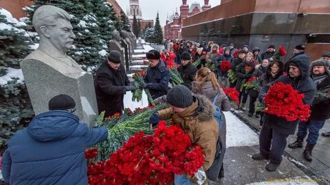 Цветы сталину сегодня